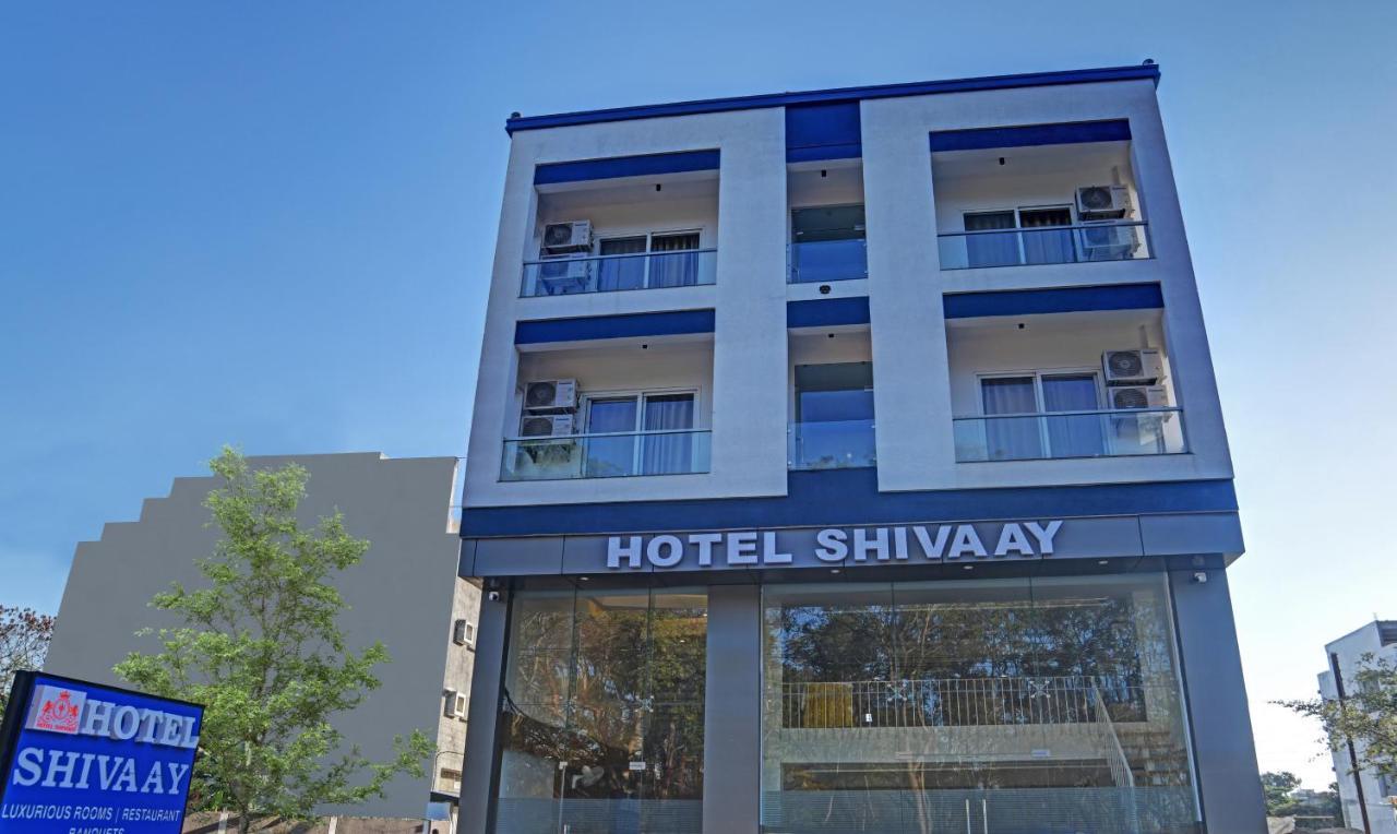 Treebo Shivaay Hotel Индор Екстериор снимка